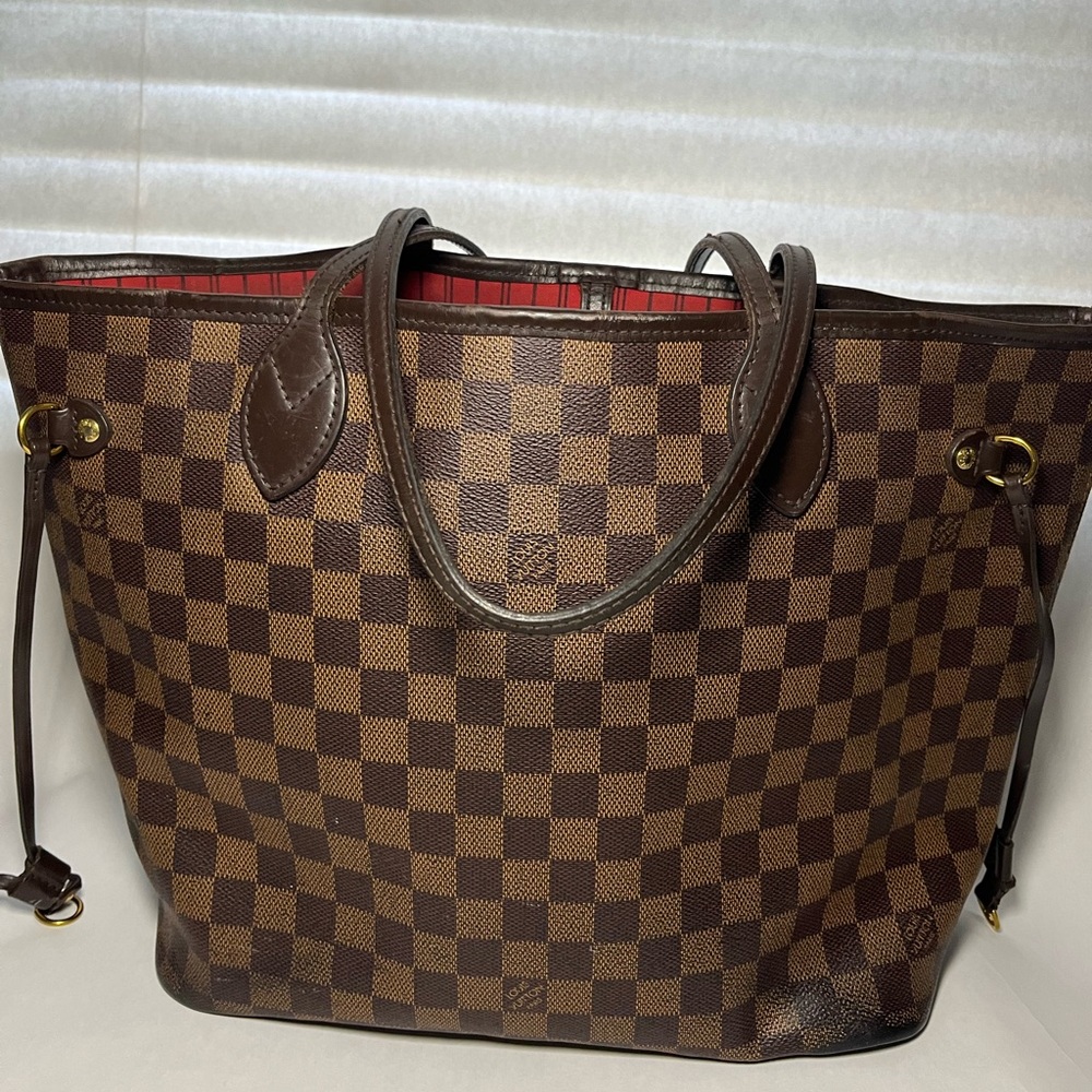Louis Vuitton Neverfull Damier Ebene MM